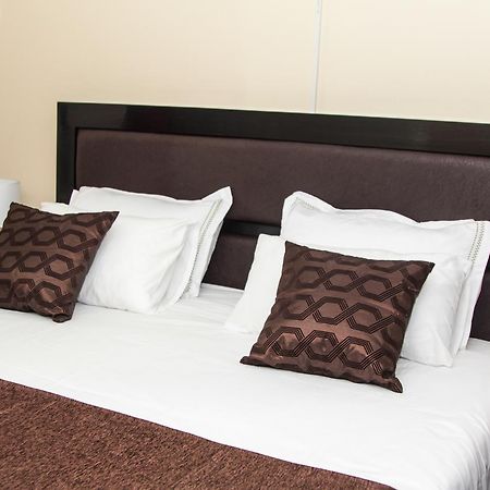 Streets Of Gold Guest House Gaborone Exterior photo